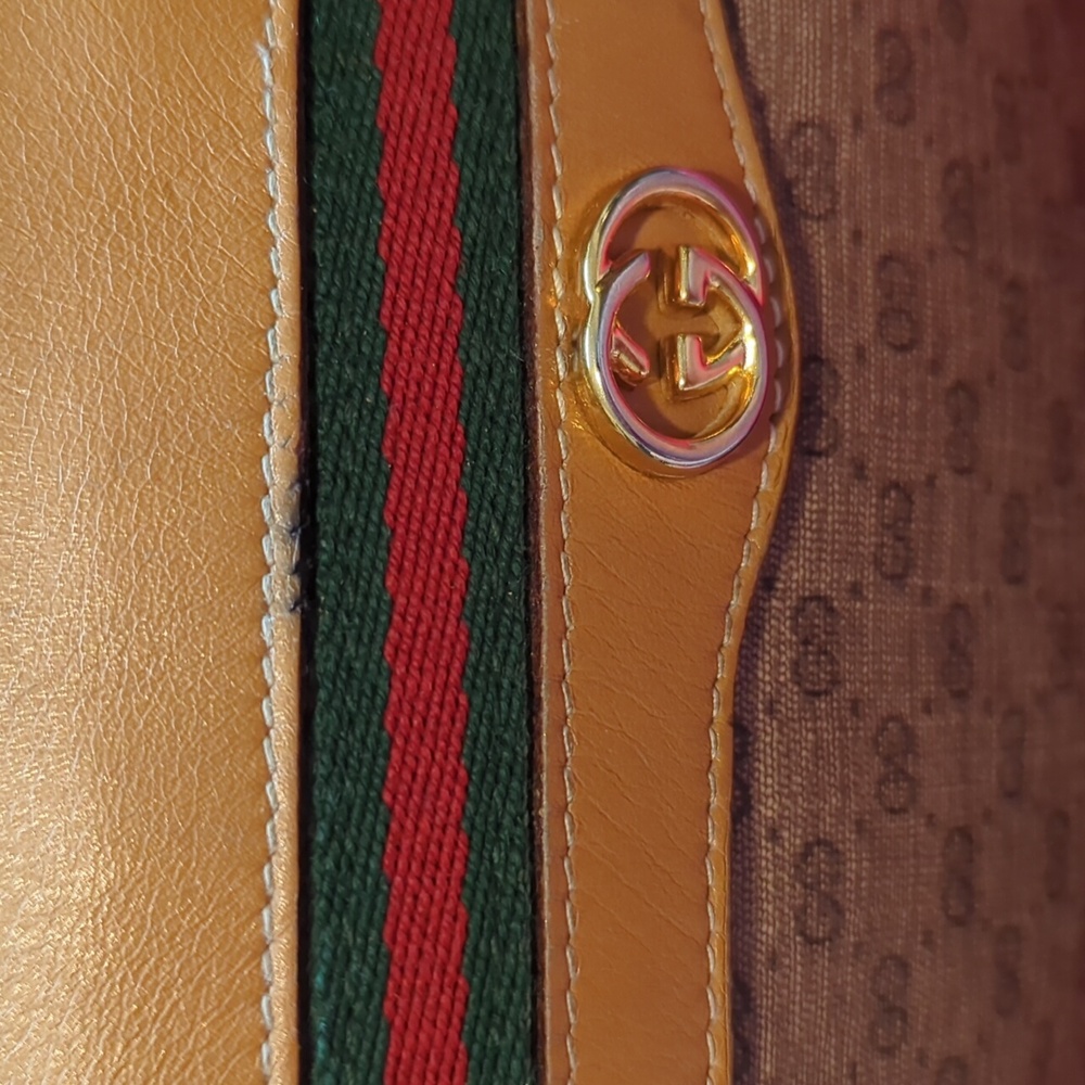 Vintage Gucci Canvas Crossbody - Picture 11 of 15